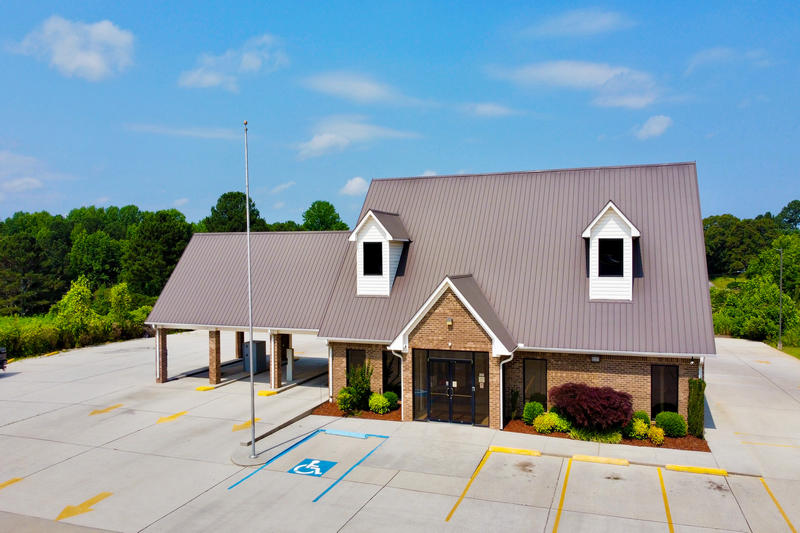 Vinemont office image.